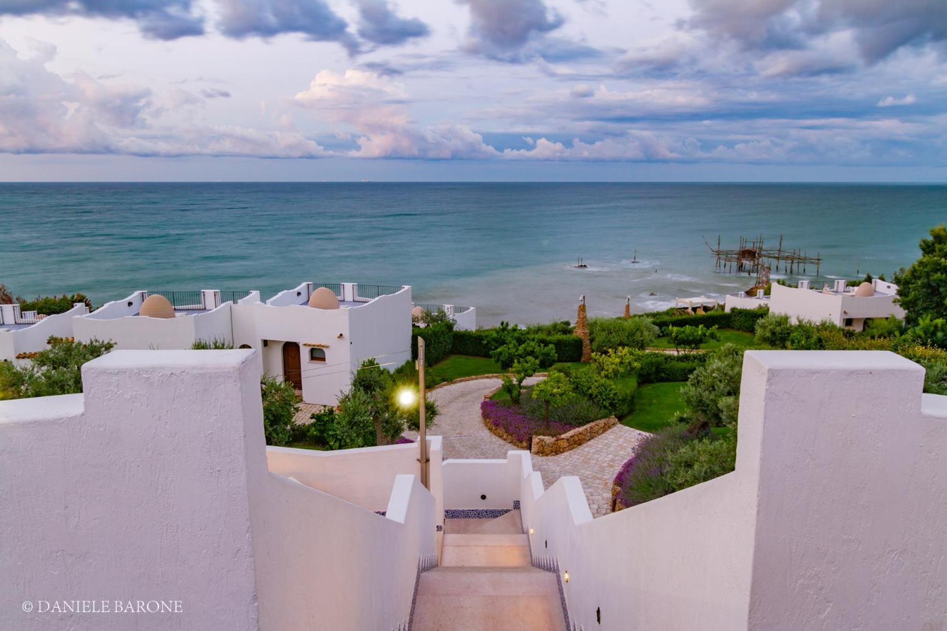 Baia Delphis Resort Vasto Ngoại thất bức ảnh