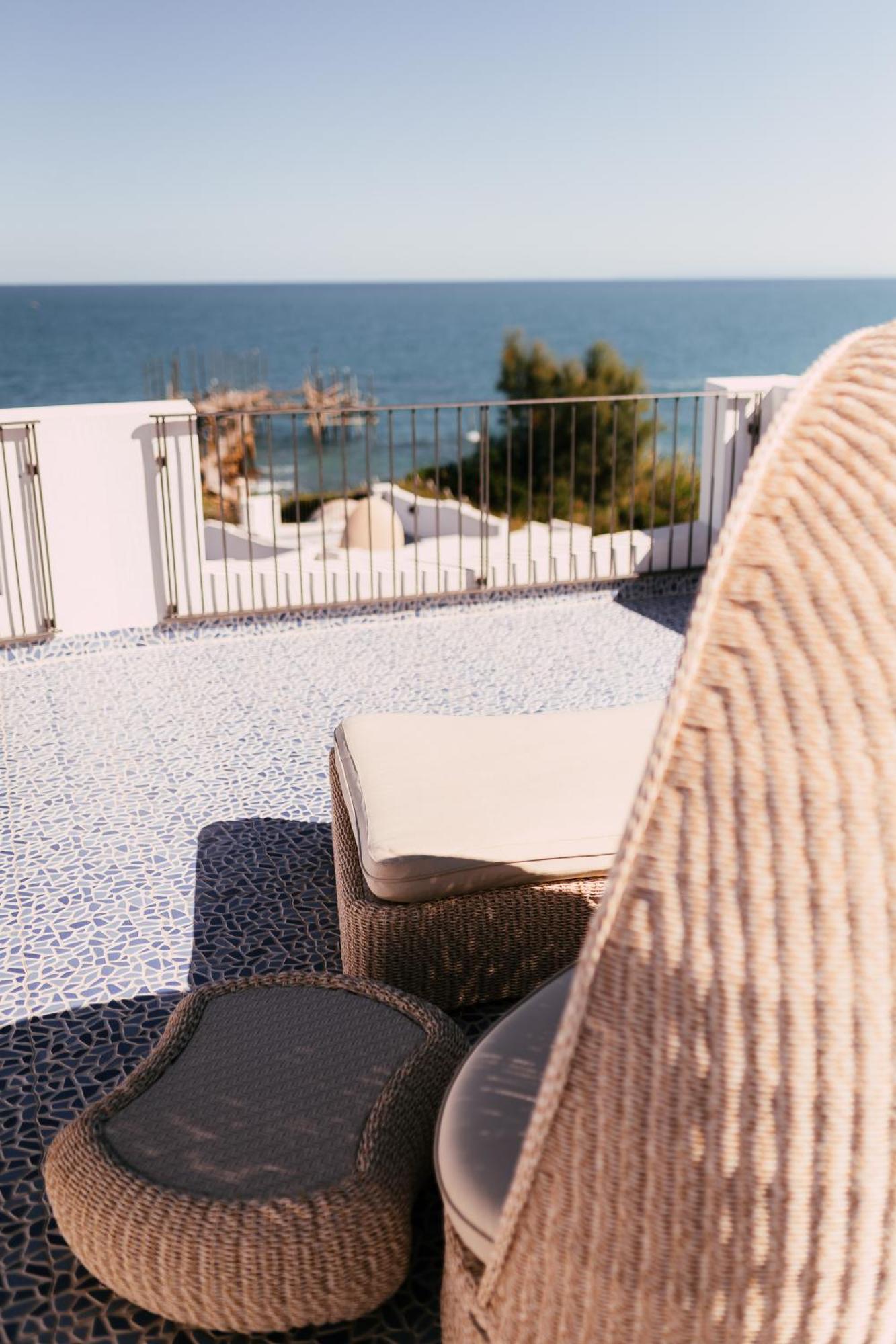 Baia Delphis Resort Vasto Ngoại thất bức ảnh